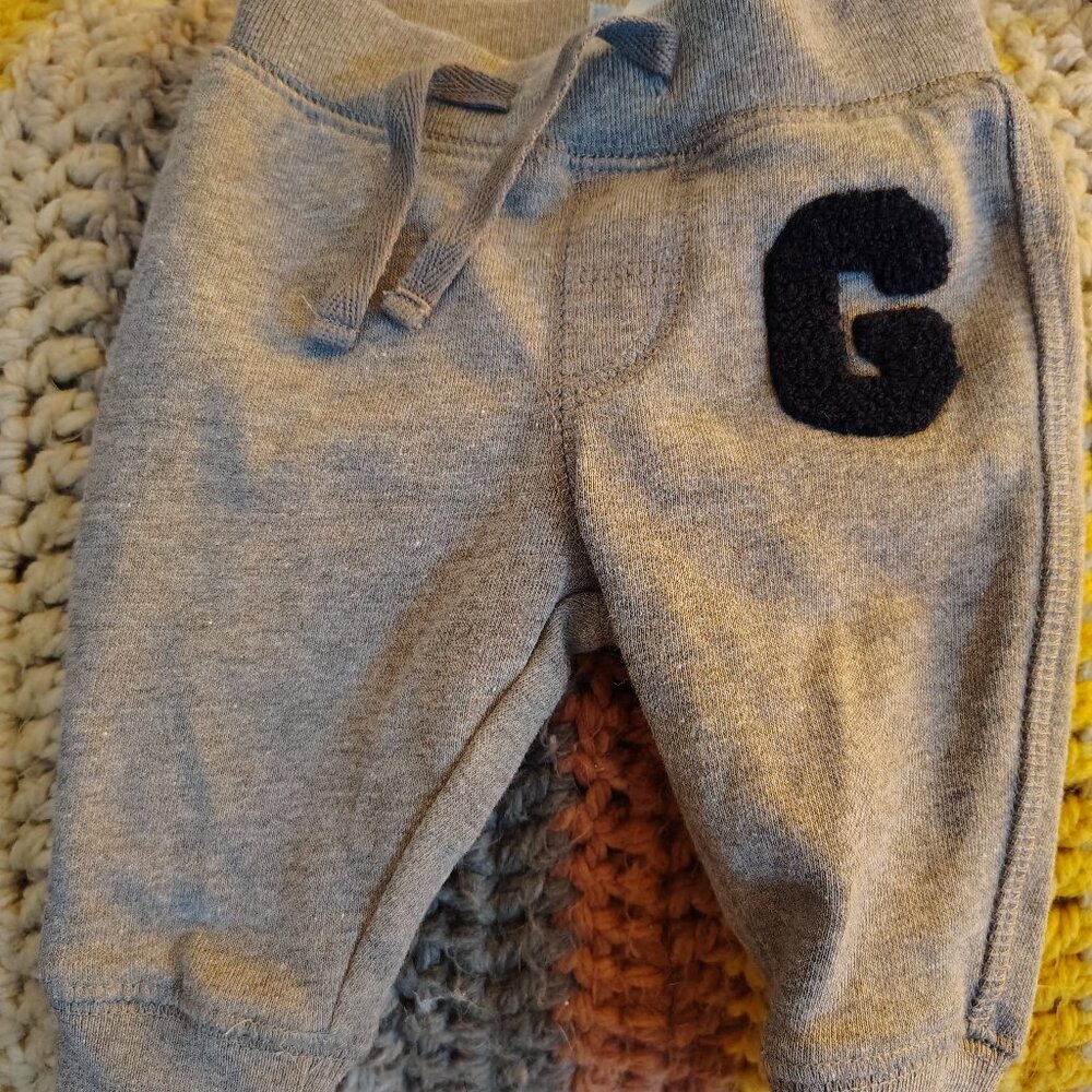 Baby Gap sweatpants 0-3mo